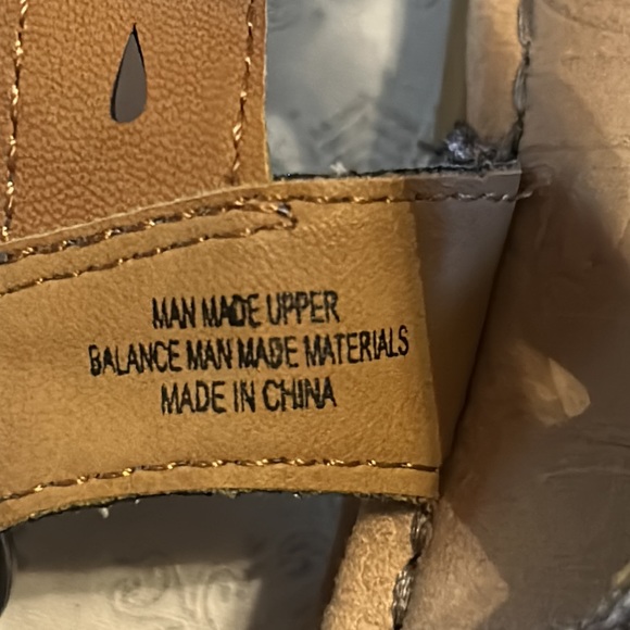 b.o.c. Shoes - Picture 7 of 10